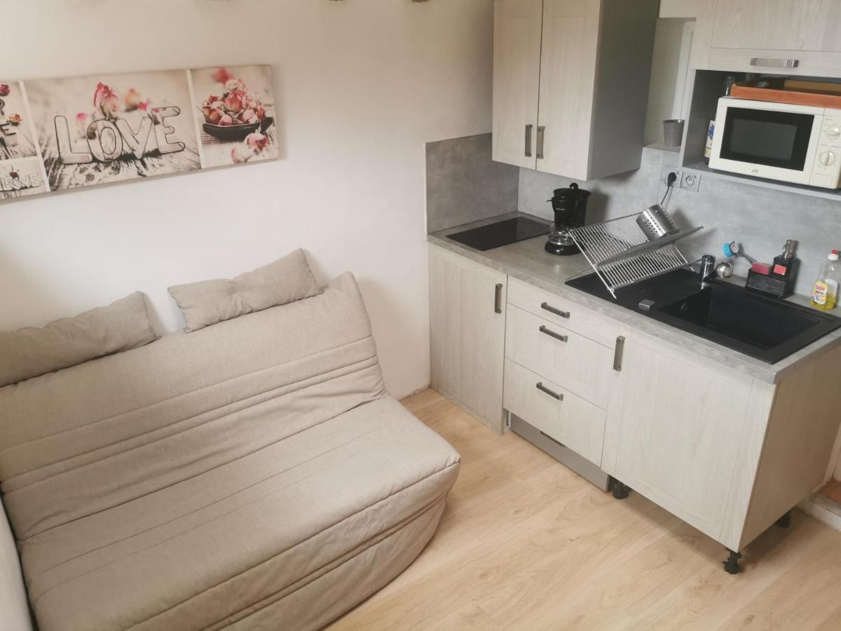 T2 Equipe Au Calme + Terrasse A 1 Km De La Hébergement de vacances *